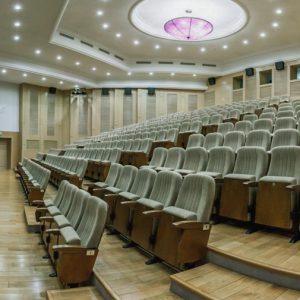 Киноконцертный зал в санатории Заря в городе Кисловодске - фотография