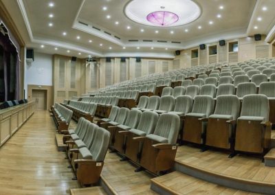 Киноконцертный зал в санатории Заря в городе Кисловодске - фотография