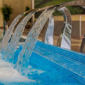 Бассейн в санатории Заря в городе Кисловодске - фотография