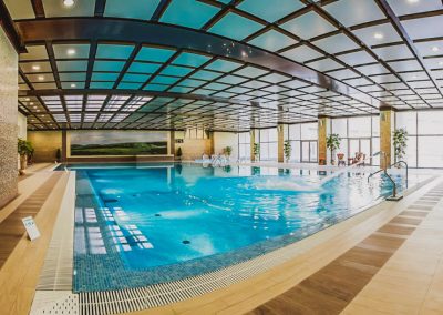 Бассейн в санатории Заря в городе Кисловодске - фотография