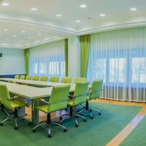 Конференц зал в санатории Заря в городе Кисловодске - фотография