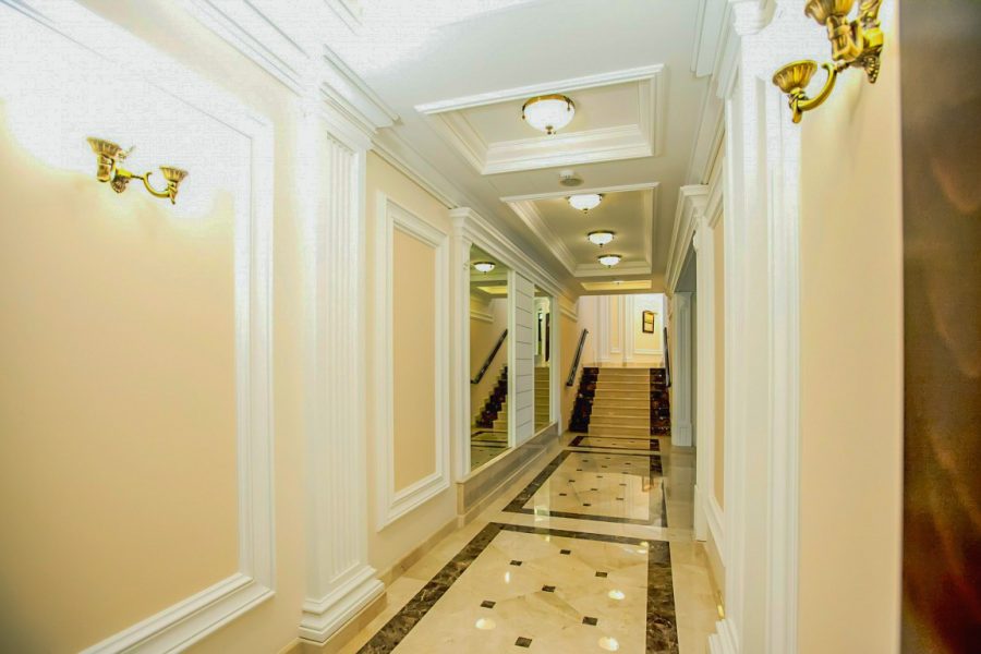 Коридор в санатории Заря в городе Кисловодске - фотография