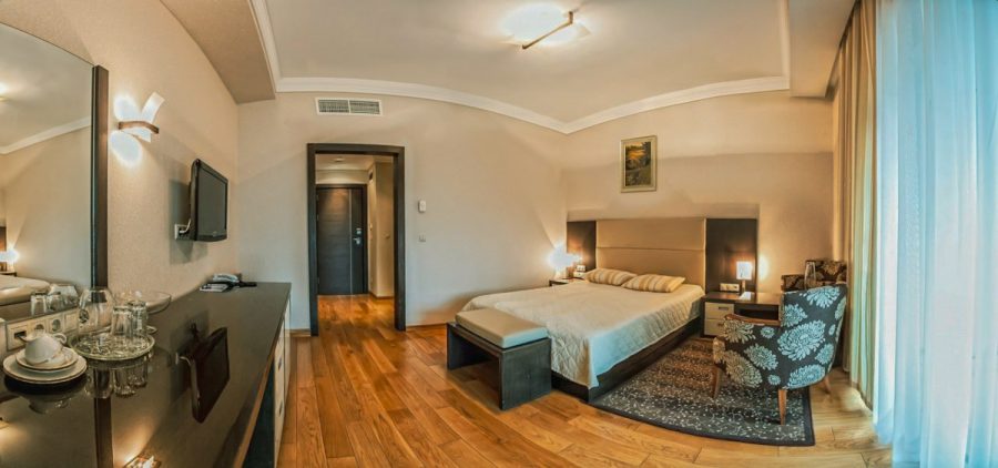 Одноместный номер в санатории Заря в городе Кисловодске - фотография