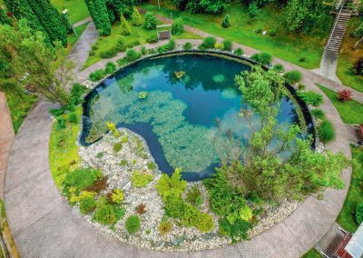 Пруд в санатории Заря в городе Кисловодске - фотография