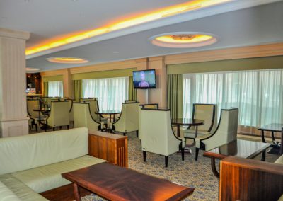 Лобби бар в санатории Заря в городе Кисловодске - фотография