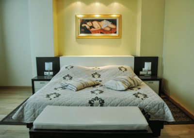 Двухкомнатный люкс в санатории Заря в городе Кисловодске - фотография